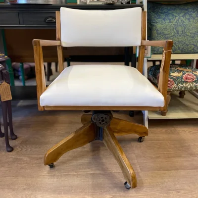Hillcrest Vintage Refurbished Directors Chair