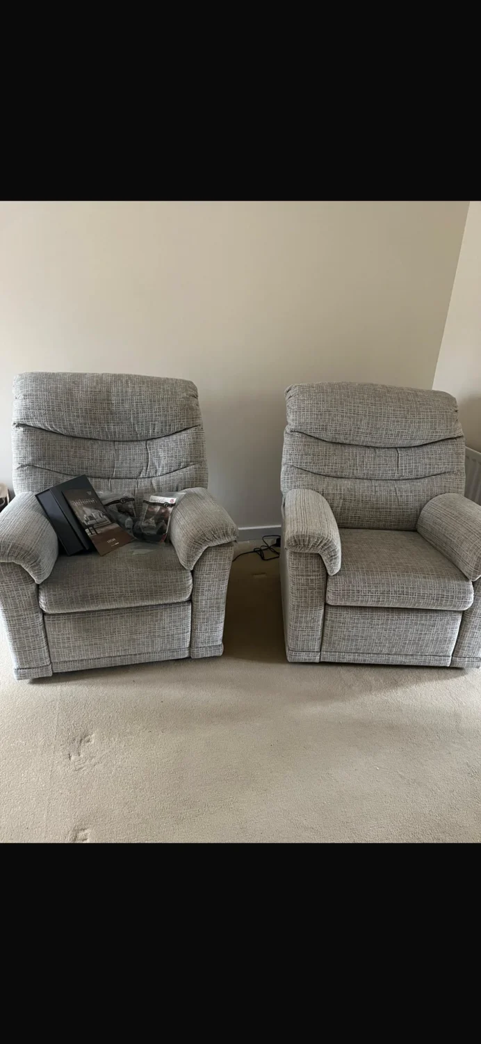 2x Ellis Fabric Reclining Armchairs