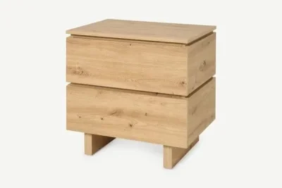 Stylish Oak Effect Nightstand with Storage Drawers — image 2