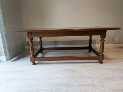 Stunning Vintage Solid Wood Coffee Table with Elegant Turned Legs
