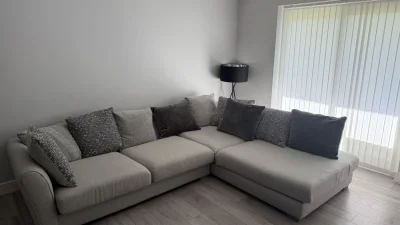 Stylish Modern Grey Corner Sofa with Cushions