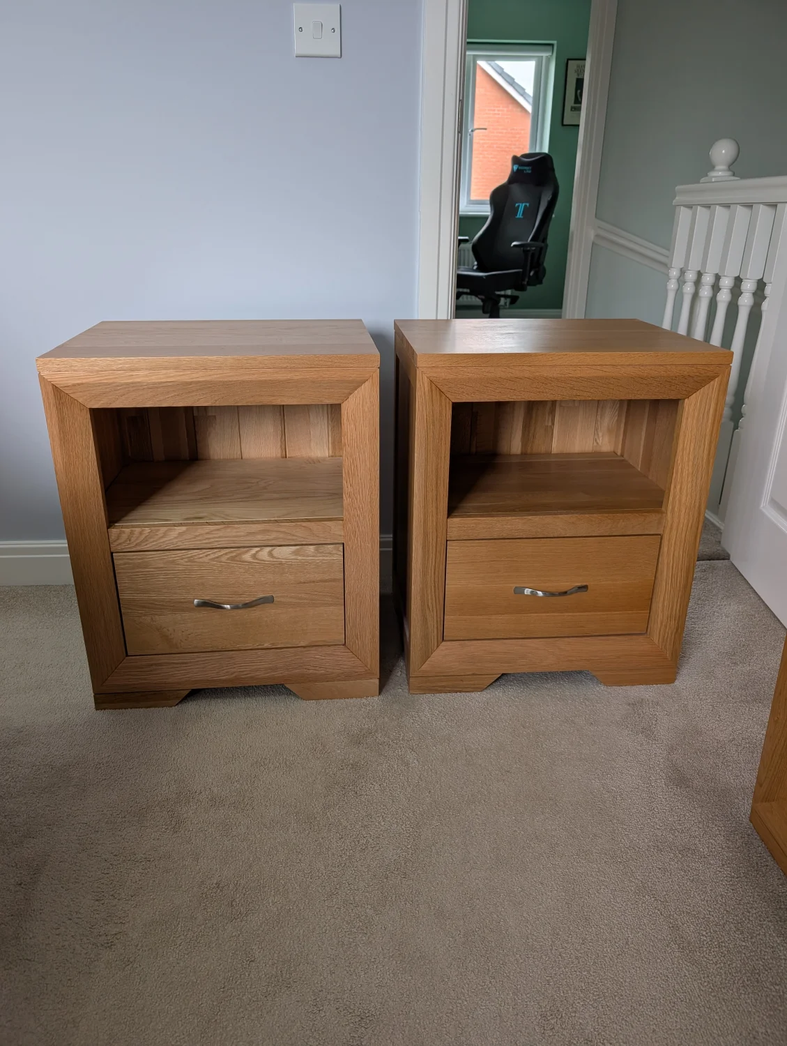 Set of 2 Solid Oak Bedside Tables