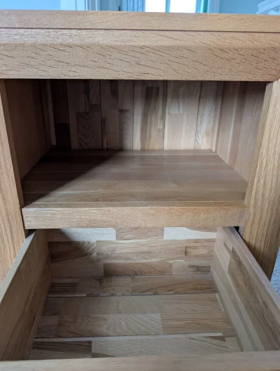Set of 2 Solid Oak Bedside Tables — image 3