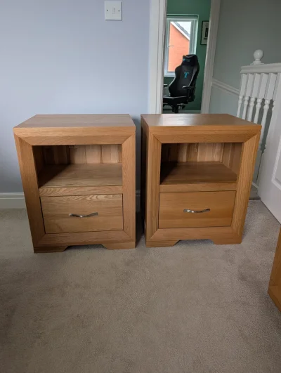Set of 2 Solid Oak Bedside Tables